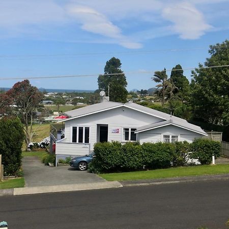 The Crescent Bnb Waihi Exterior photo