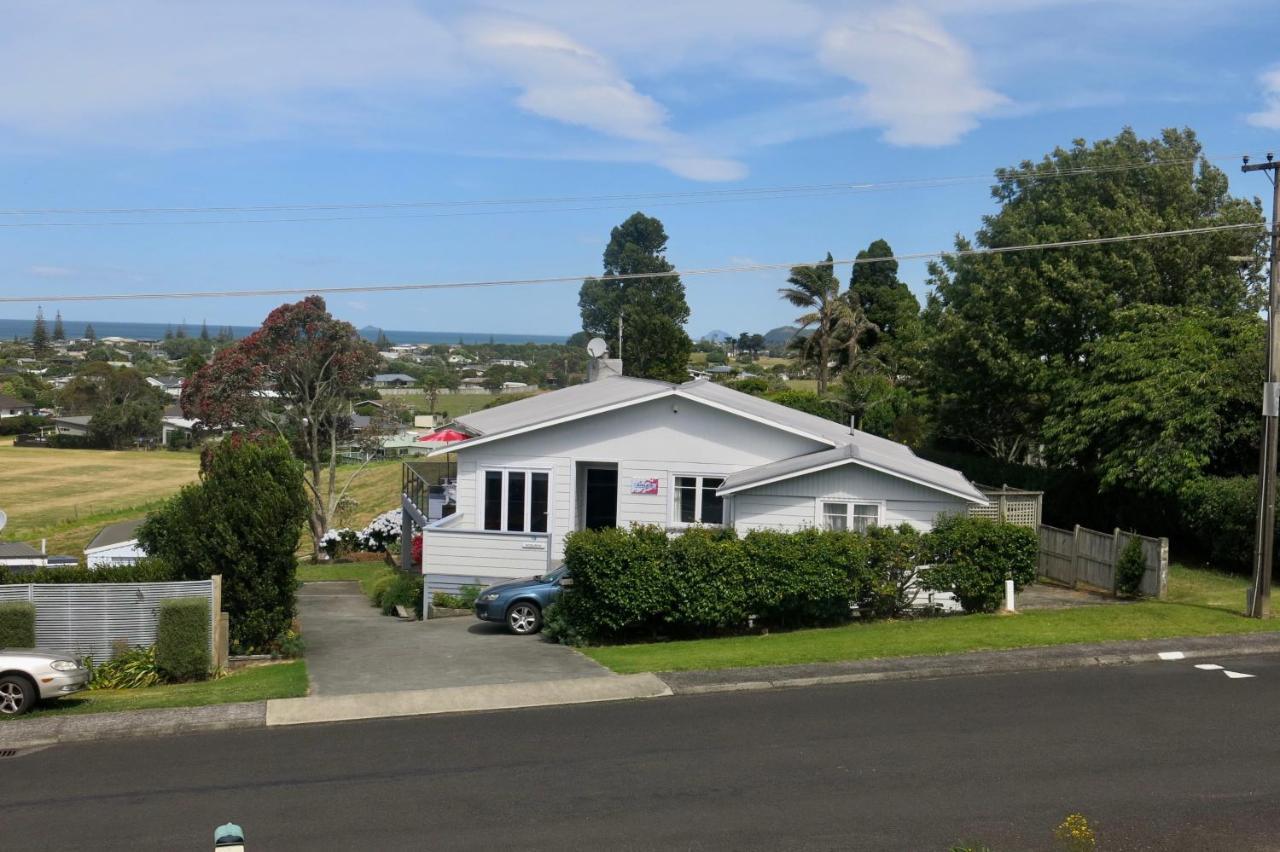 The Crescent Bnb Waihi Exterior photo